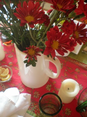 Centerpiece Wednesday! Red Green White