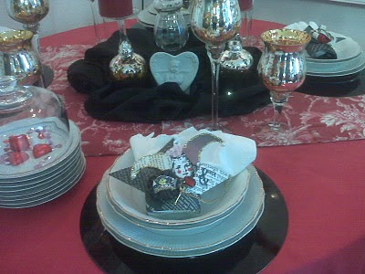 VALENTINE TABLESCAPE