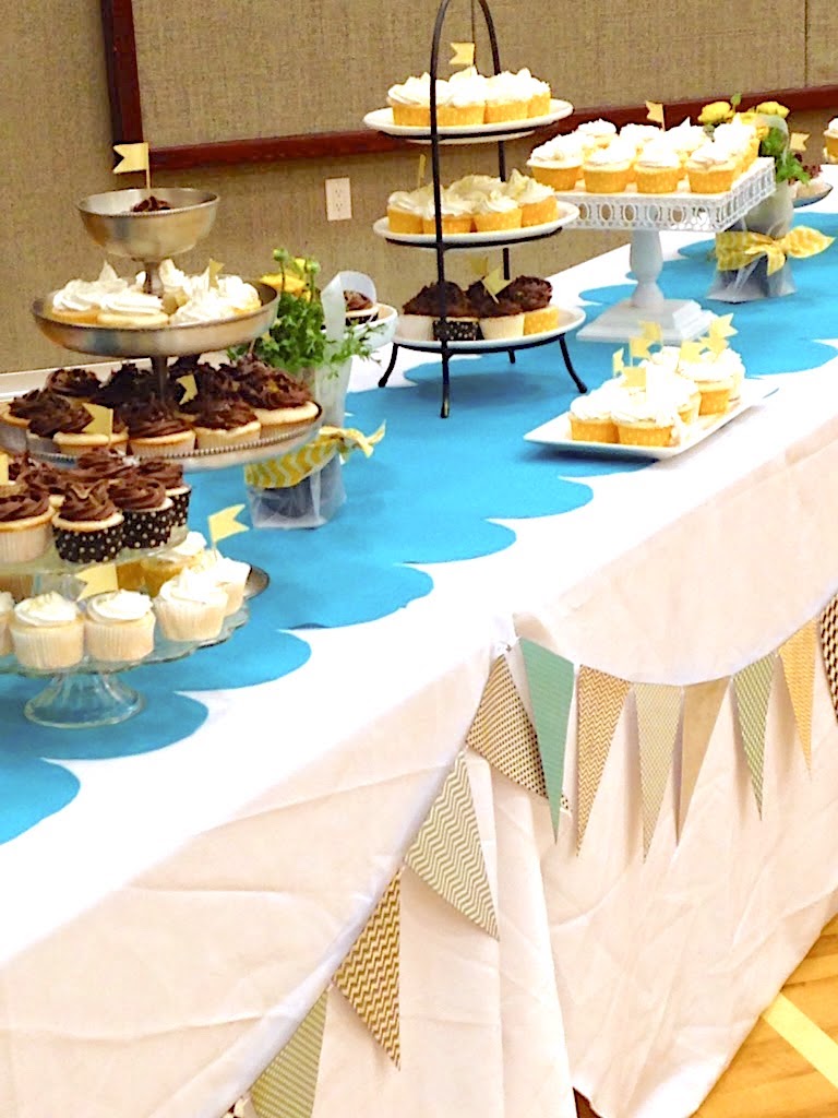 Cupcake dessert table for 200 