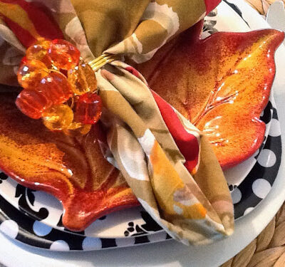 fall leafy tablescape