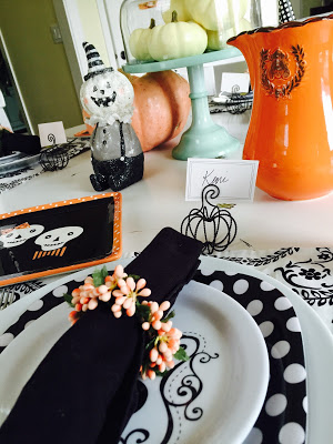 Small wire pumpkin place cards, Peach black and white tablescape, The Pioneer Woman cake plate with dome