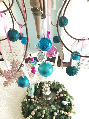 Christmas chandelier, hang ornaments from Chandelier- Karins Kottage