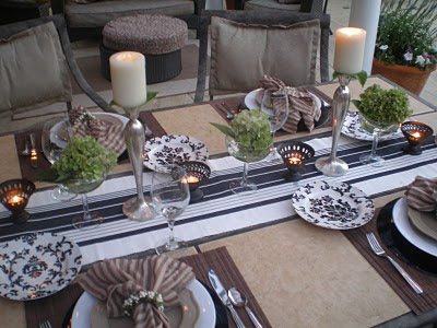 Dining by the pool soothing tablescape- The style sisters