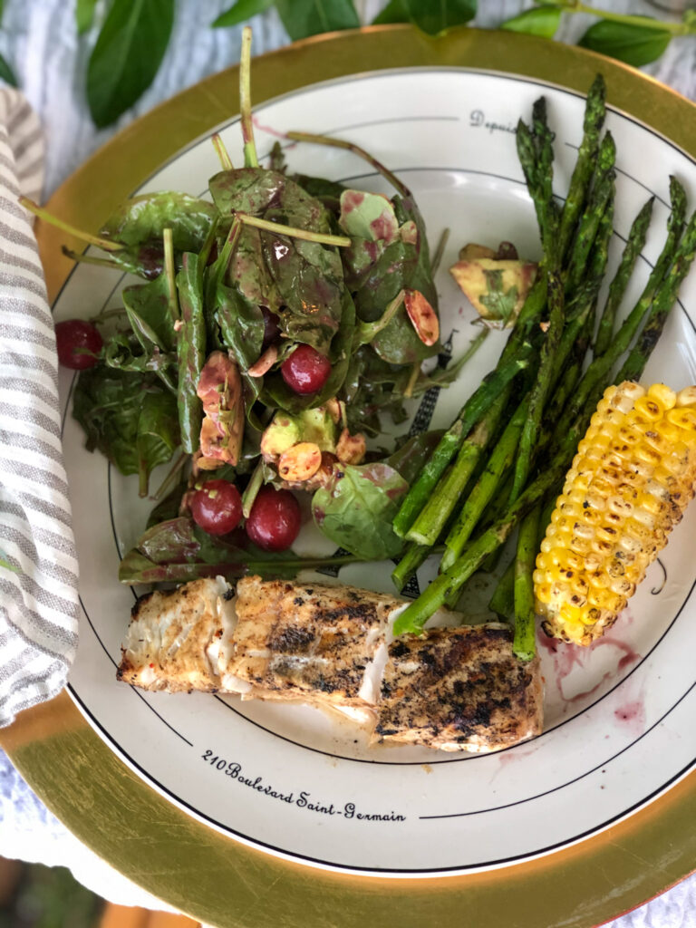 Grilled halibut, corn on the cob, asparagus and spinach arugula salad