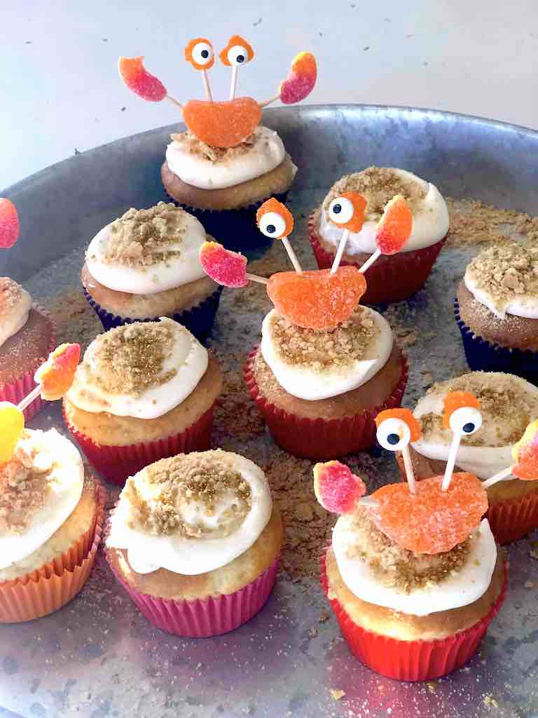 How to make shiny crabby cupcakes