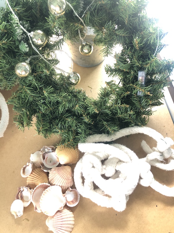 Nautical Knot Rope Garland DIY // Coastal Christmas Tree Inspiration