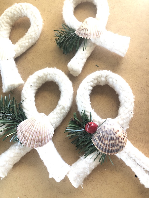 Coastal Christmas Napkin rings