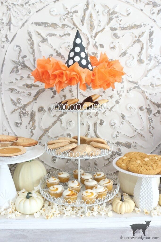Halloween Treat bar on Karins Kottage Centerpiece Wednesday Linky Tablescape party 