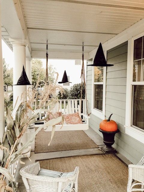 How to decorate fall front porch