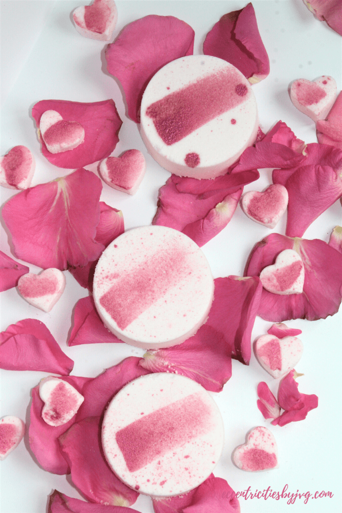 Pink Centerpiece Wednesday Linky Party Valentines bath bombs