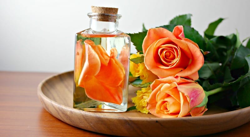 rose scented massage oil centerpiece wednesday 