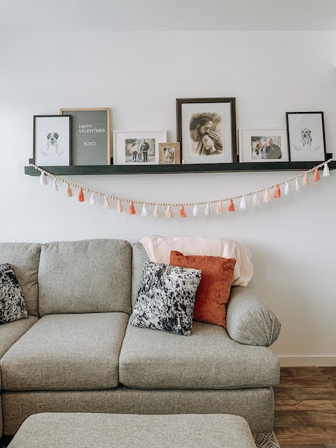 How to make wooden bead garland with tassels - Karins Kottage