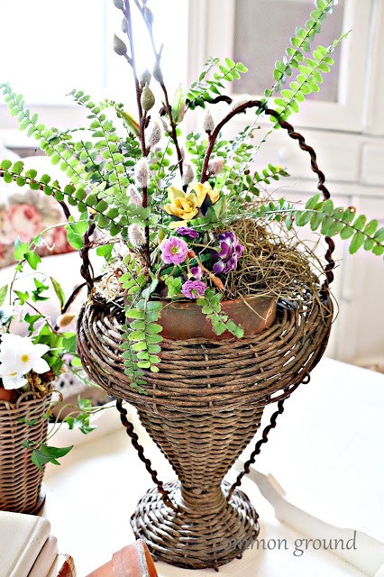 Easter spring basket- Weekly linky party- Karins Kottage