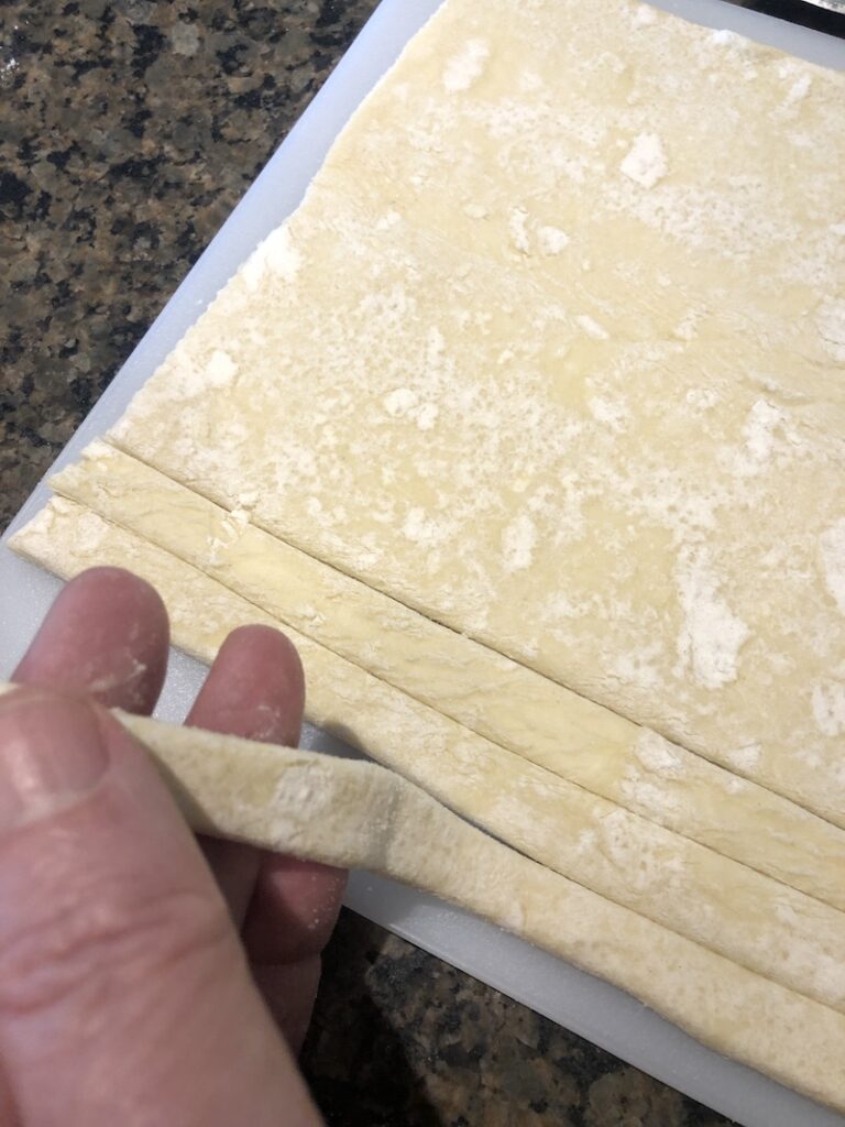 1" puff pastry slices