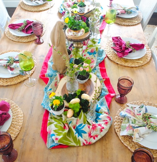 Vintage-Easter-Tablescape-Table-runner