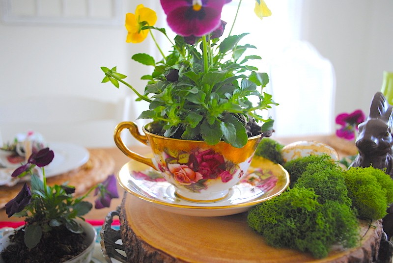 Colorful Vintage Easter Tablescape