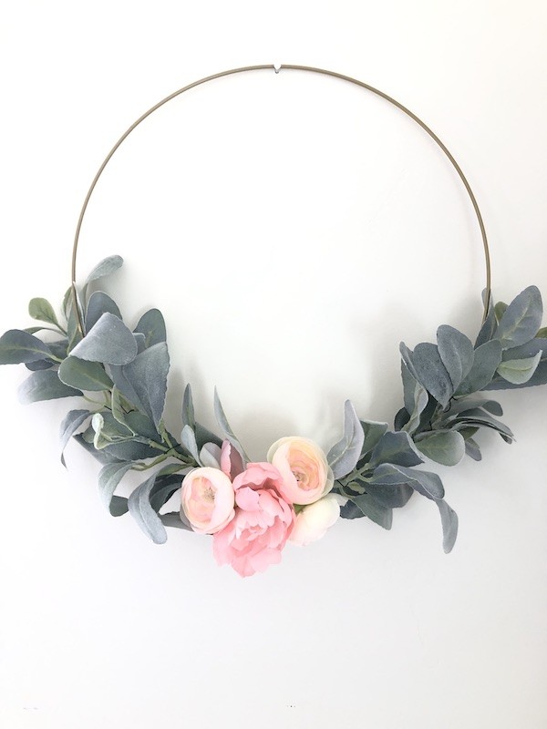 DIY Wire hoop Floral Wreath