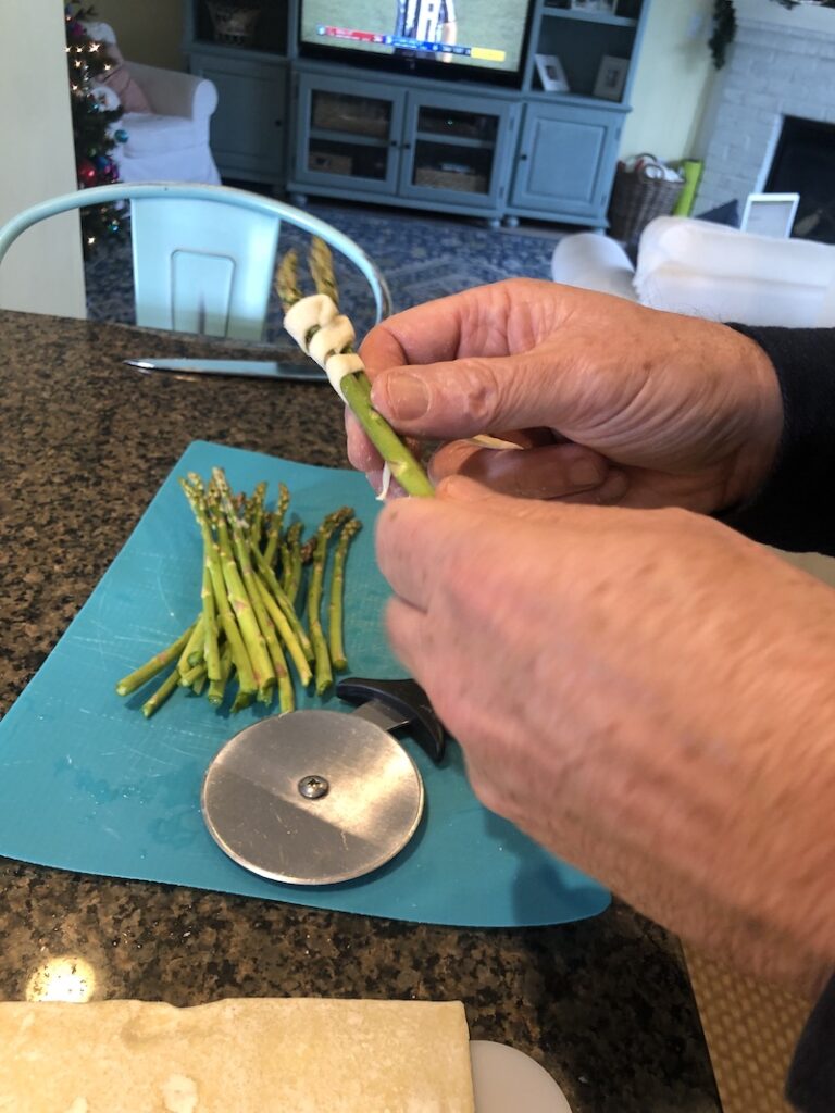 how to make pastry wrapped asparagus