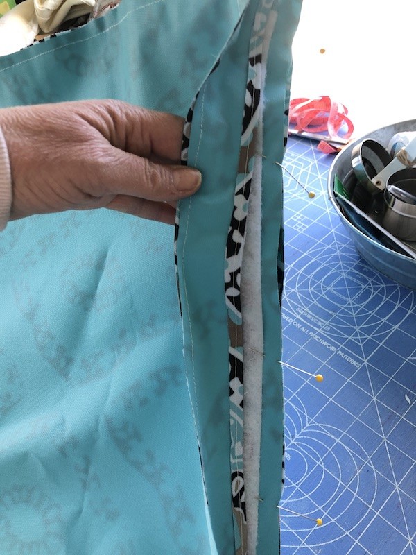 sewing outdoor cushio covers with velcro closure