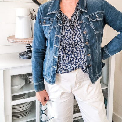 How to style denim jacket and open v-neck blouse