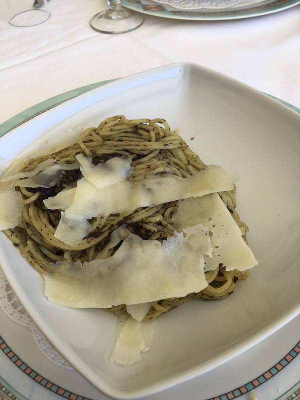 Pasta with truffles