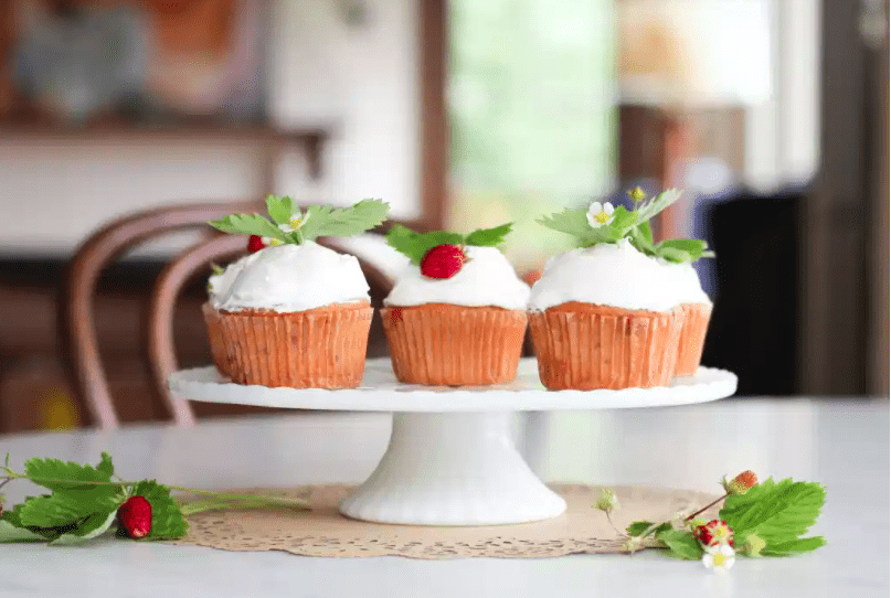 Strawberry cupcakes