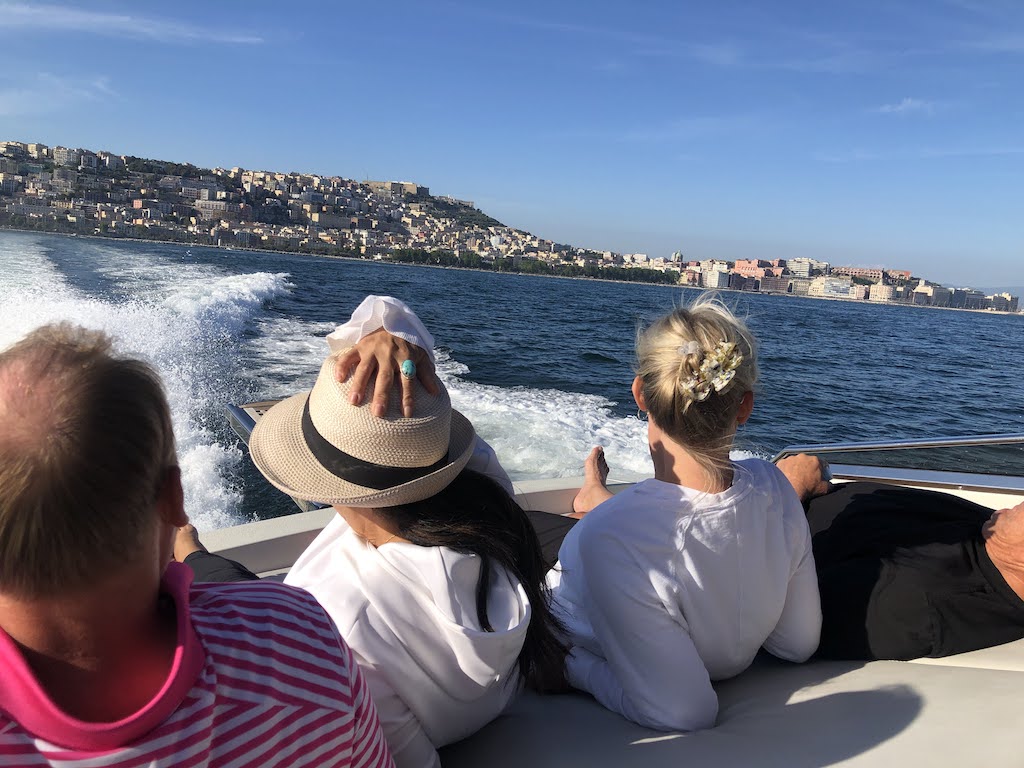 speed boat ride from naples to capri