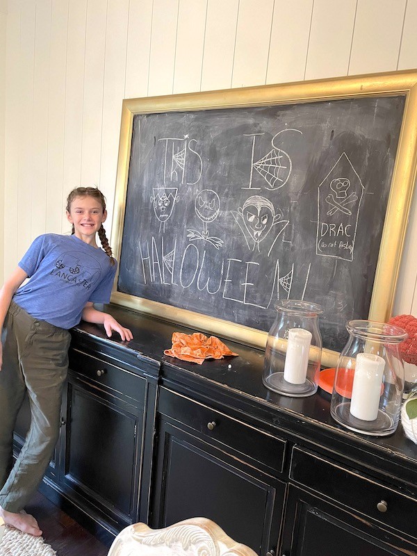 Halloween chalkboard creation- Karins Kottage