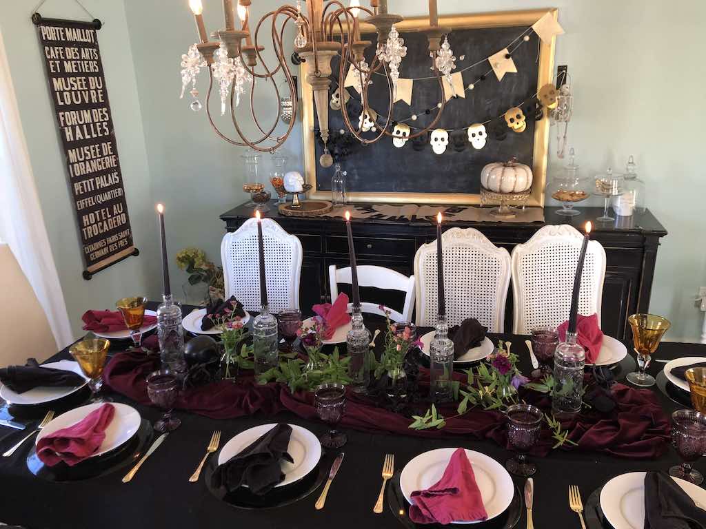 How to create moody black and burgundy Halloween table- Karins Kottage