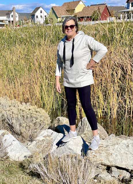 Fashion Friday- My go to comfortable workout clothes Karins Kottage