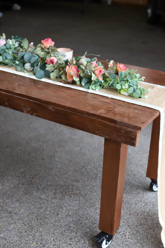 Karins Kottage LInky party- Fresh Ideas- Make your own rustic farm table
