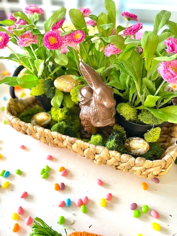 Simple Easter centerpiece for kids table
