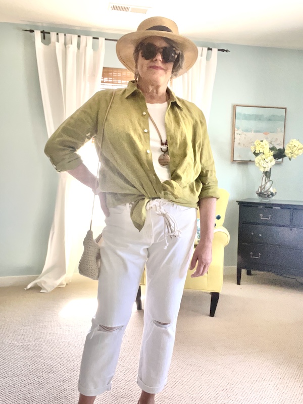Styling an Easy Summer Outfit 4 ways