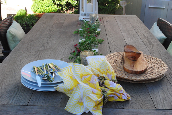 A Summer Tablescape to Inspire You