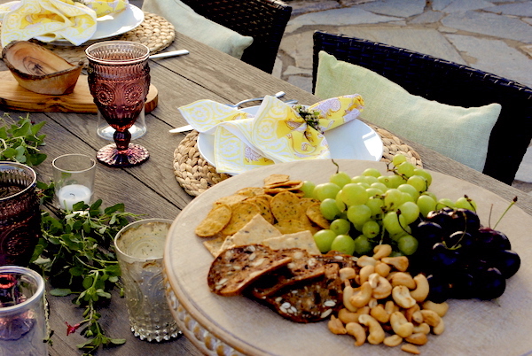 A Summer Tablescape to Inspire You