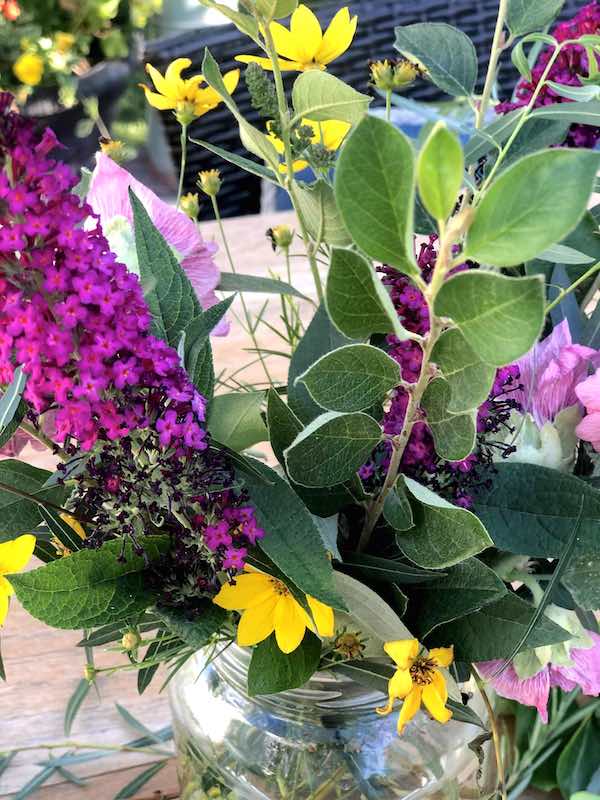 Spring tablescape with colorful goblets 