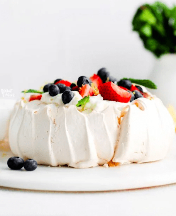 Karins Kottage Linky party #317 Classic Pavlova