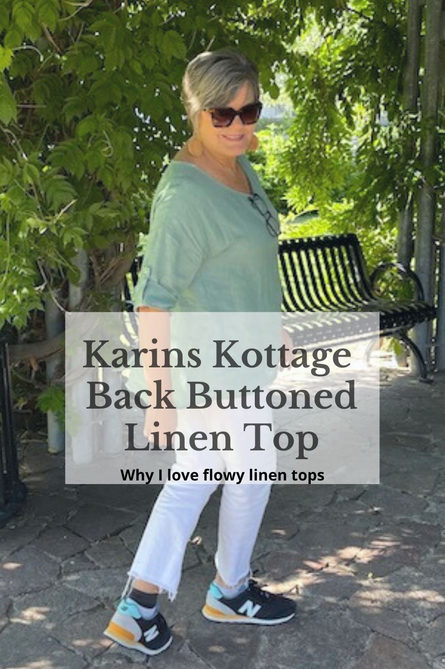 The Back-Buttoned Green Linen Top