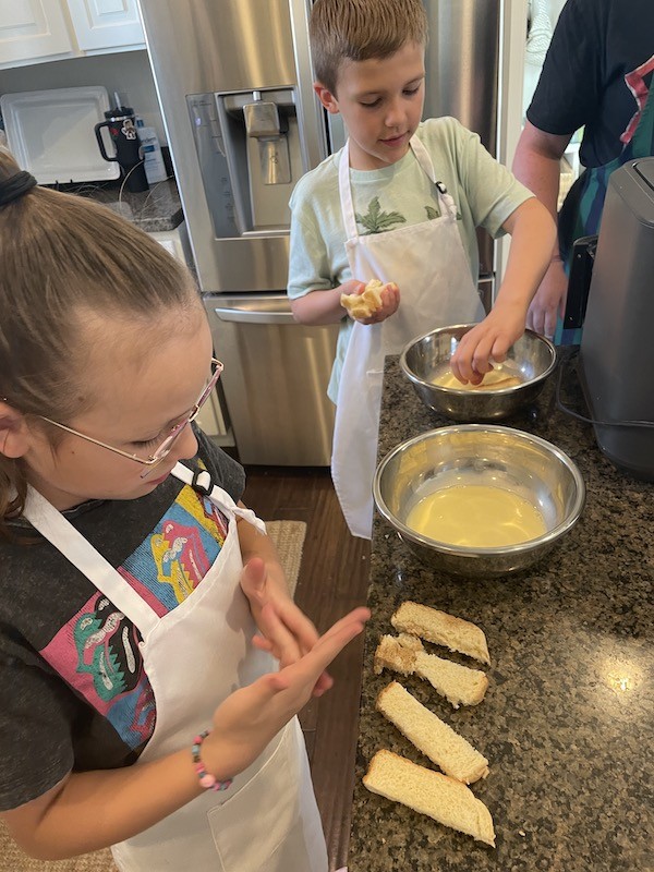 Breakfast Bonanza: Kids Get Creative in the Kitchen! Karins Kottage