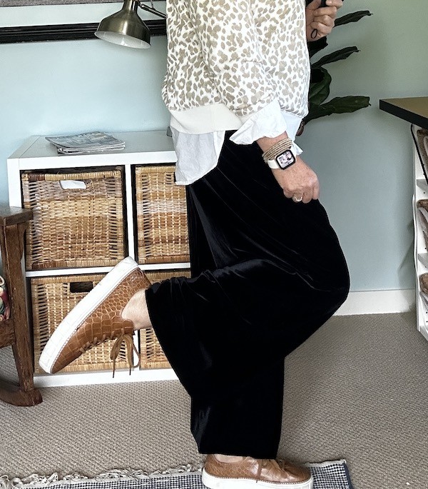 Velvet Magic: These Wide Leg Pants Are Fall's Must-Have! - Karins Kottage