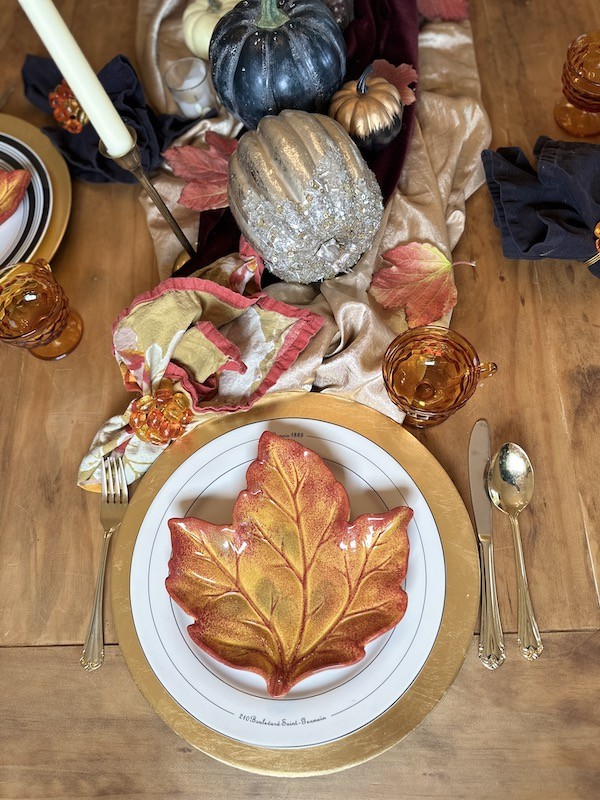 Harvest Elegance: Crafting Thanksgiving Tablescape- place setting