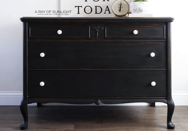 Creative Delights from Four Amazing Bloggers- DIY farmhouse dresser makeover