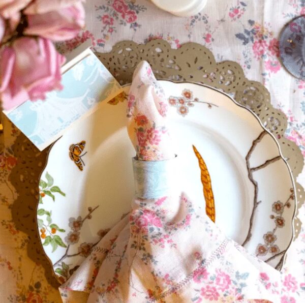 Karins Kottage Linky Party Spotlight: A Feast for the Senses!