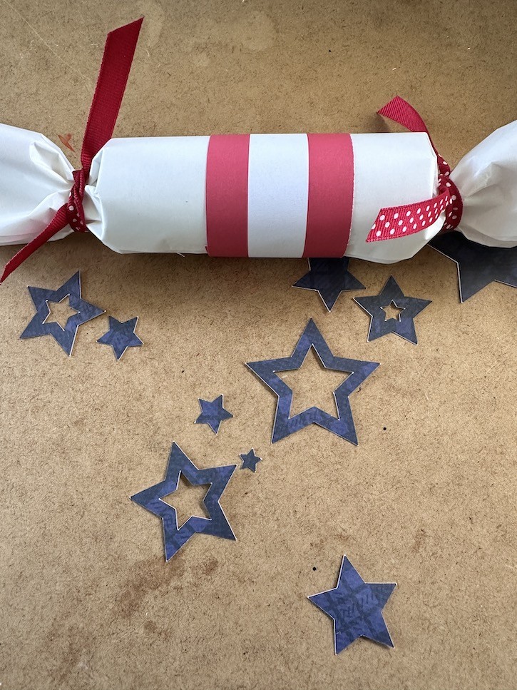 4th of July Firework Poppers: DIY Party Favors for Kids and Adults