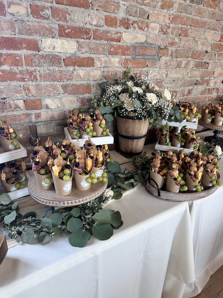 How to Transform Your Wedding Reception with DIY Eucalyptus Garlands