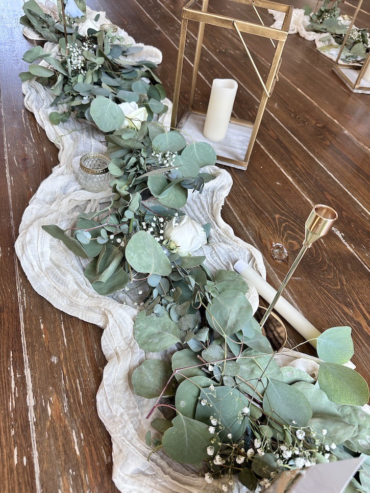 How to Transform Your Wedding Reception with DIY Eucalyptus Garlands