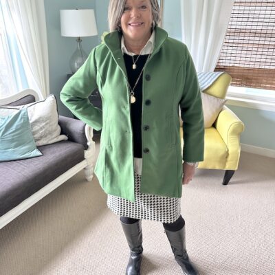 Effortlessly Fall Fashion Over 50: Houndstooth and a Pop of Green