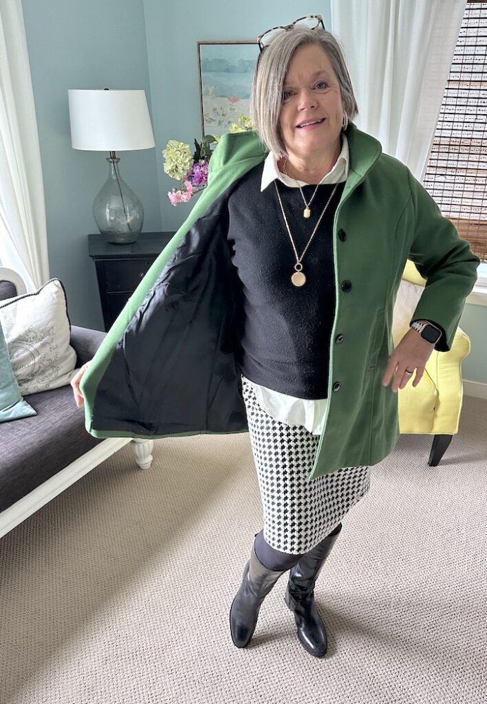 Effortlessly Fall Fashion Over 50: Houndstooth and a Pop of Green