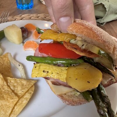 Easy Roasted Vegetable Sandwiches on Ciabatta – A Crowd-Pleasing Favorite!