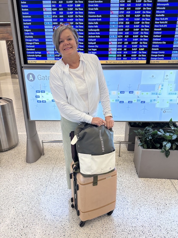 22 day capsule wardrobe for women over 50